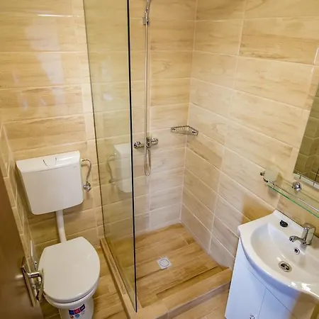 Casa Ypu Două Mai