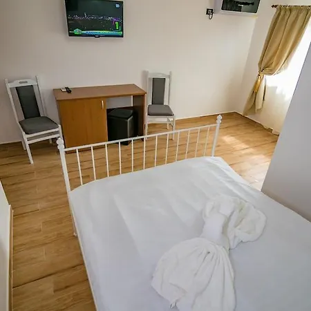 Maison d'hôtes Casa Ypu Două Mai